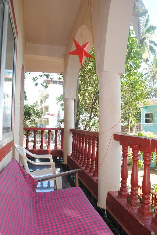 Joe And Marietta'S Guesthouse Calangute Phòng bức ảnh